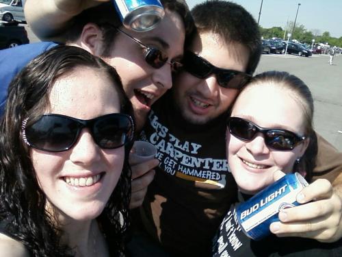 <img500*375:stuff/ROTR2012_Tailgating.jpg>