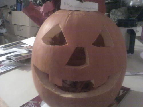 <img500*0:stuff/Stephen_Pumpkin.jpg>