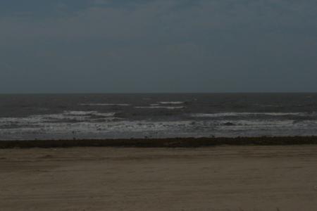 <img0*300:stuff/z/26733/Kaleigh%2527s%2520photos%2520-%2520the%2520beach/The%20beach!.jpg>