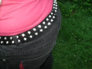 <img300*0:stuff/z/38843/The%2520Anti-Prom/PICT0014.JPG>